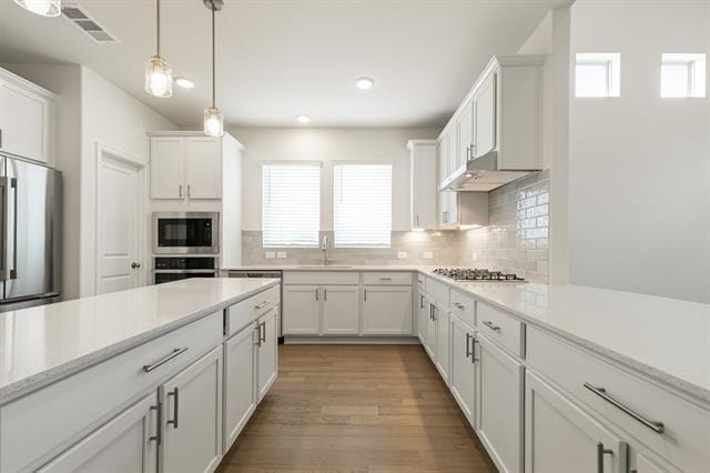 Building Photo - 1424 Bettolo Dr