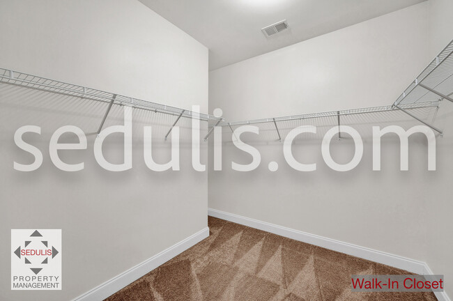 Building Photo - 115 Waccamaw Cir