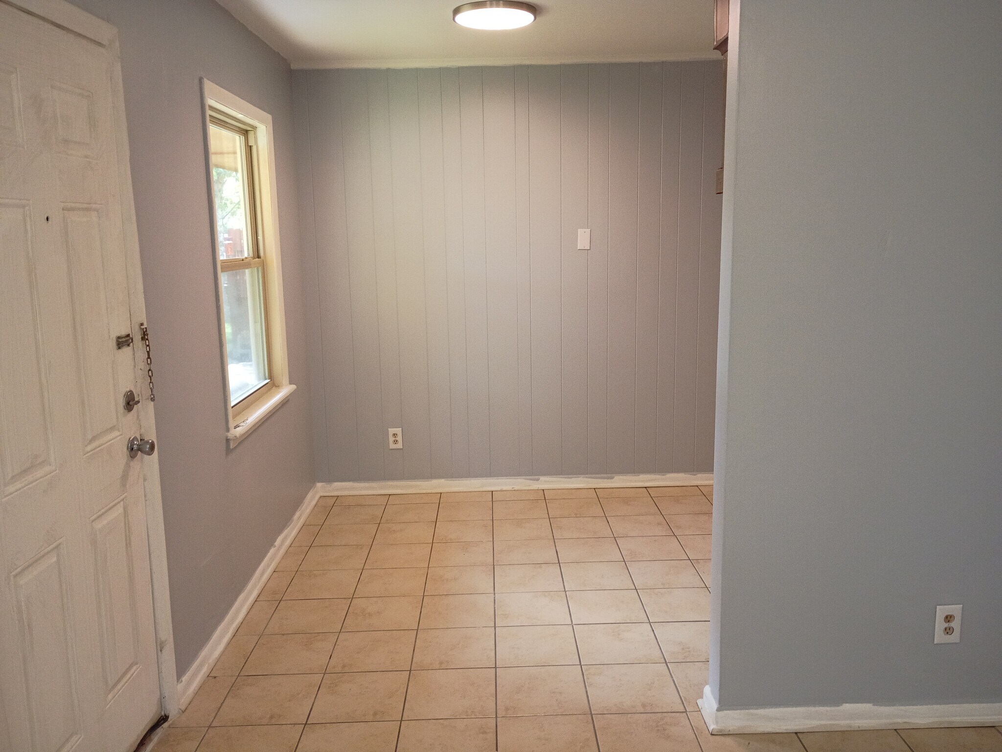 Dining Area - 1714 S 28th St