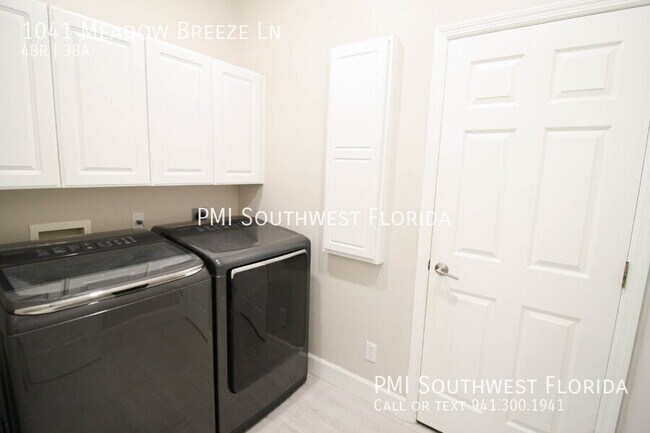 Building Photo - 1041 Meadow Breeze Ln