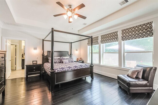 Building Photo - 3602 Rosalie Park Ct