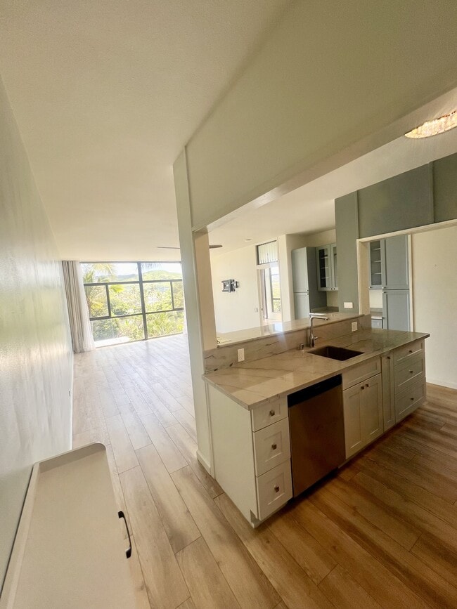 Building Photo - 1030 Aoloa Pl