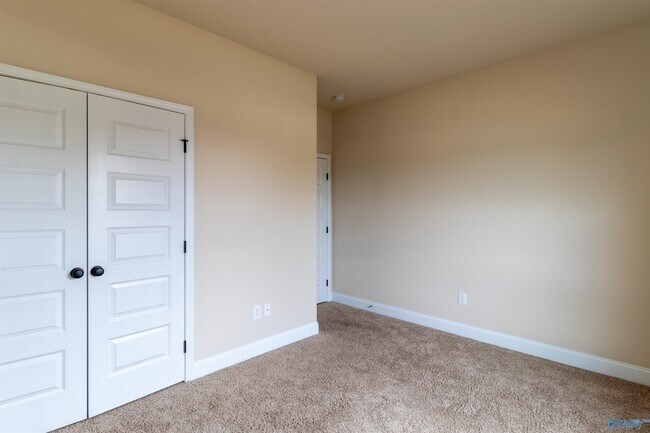 Building Photo - 17331 Fieldway Cir