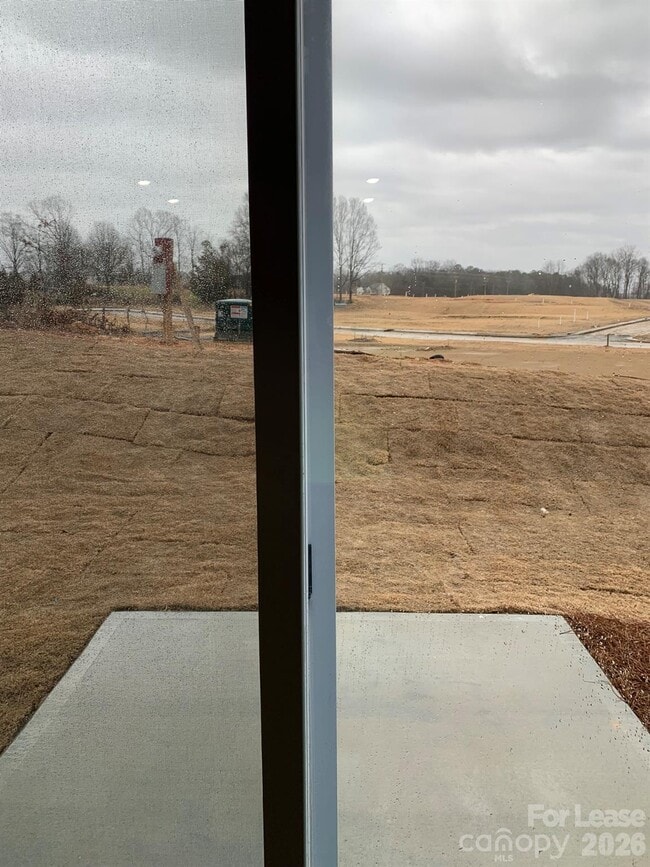 Building Photo - 8101 Ramsburg Dr