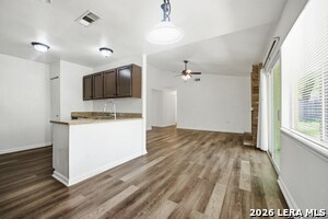 Building Photo - 5722 Misty Glen