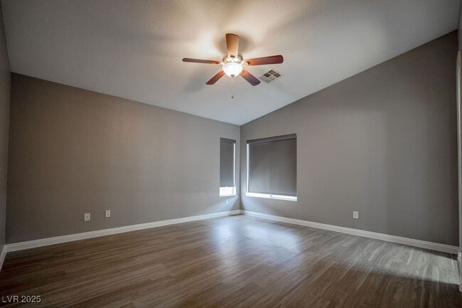 Building Photo - 2586 Land Rush Dr