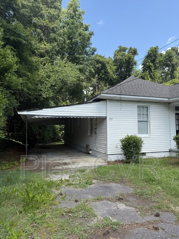 Building Photo - 1429 Brewer Ave