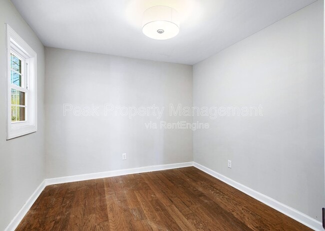 Building Photo - 1209 N 29th St