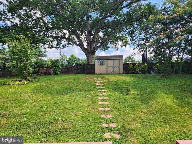 Building Photo - 4893 Frishman Ct