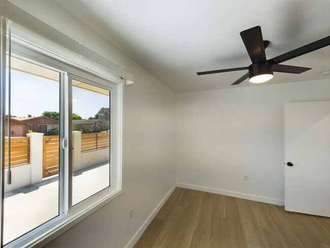 Building Photo - 3252-3254 Jemez Dr