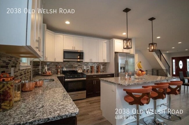 Building Photo - 4BR 2.5BA Single Home for rent in Abington...