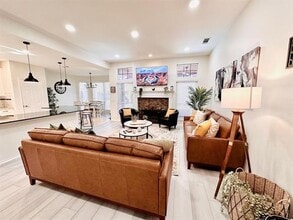 Building Photo - 6905 Cinnabar Dr