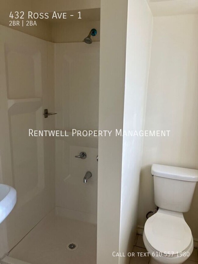 Building Photo - 432 Ross Ave