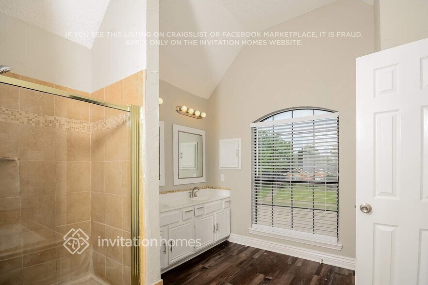 Building Photo - 2522 High Pointe Blvd