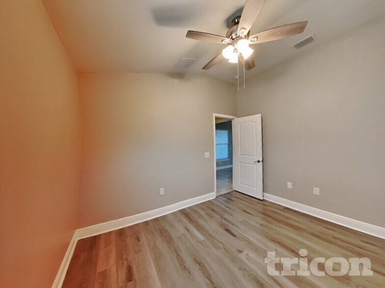 Building Photo - 27076 Brook Forest Rd
