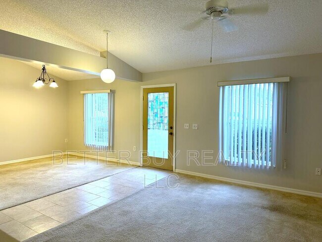 Building Photo - 28 Princess Dolores Ln