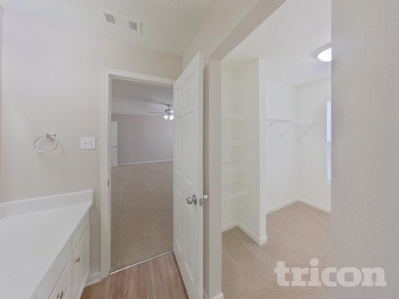 Building Photo - 2028 Dunsmore Ln