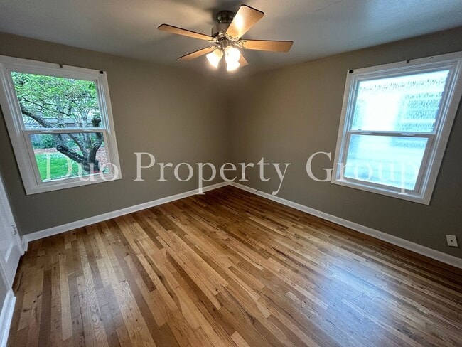 Building Photo - Charming West Eugene Home with Large Yard