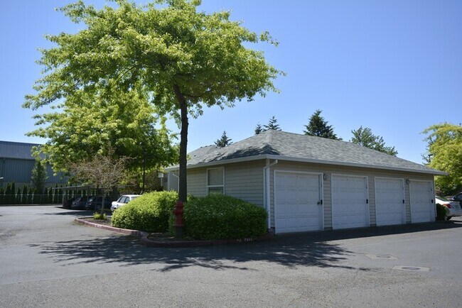 Building Photo - 1235 NW 183rd Ave