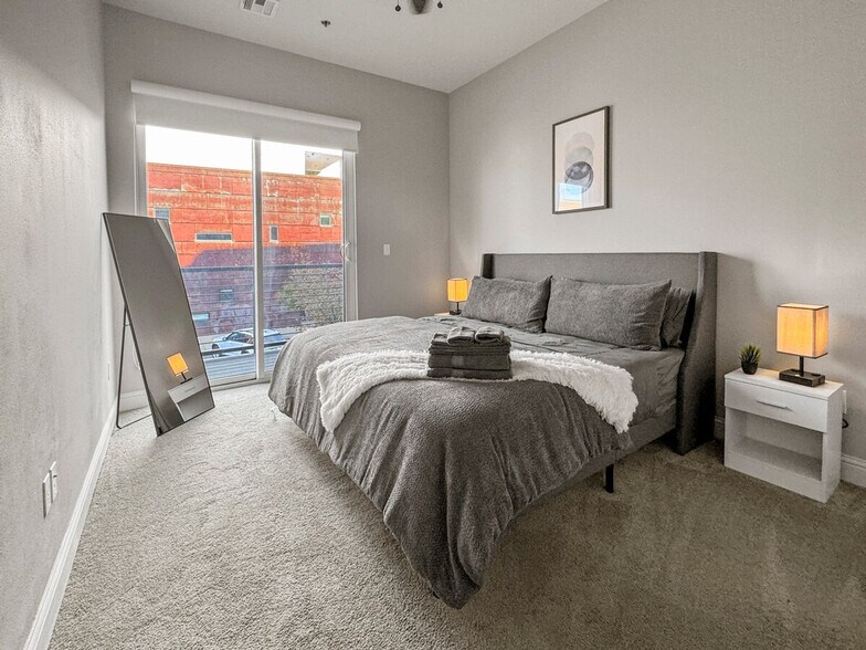 Building Photo - 110 N Boston Ave