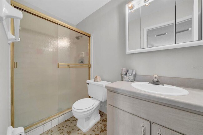 Building Photo - 1142 84th Terrace N