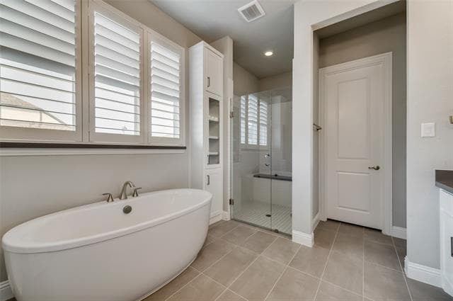 Building Photo - 7709 Avondale Dr