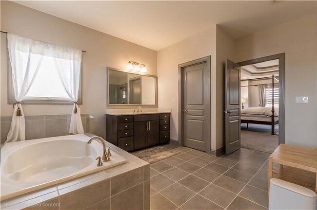 Building Photo - 4141 Woodward Walk Ln