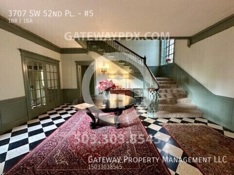 Building Photo - 3707 SW 52nd Pl