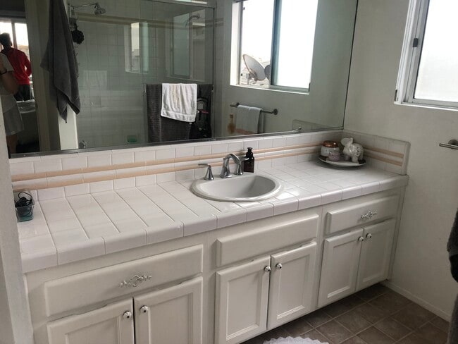 Building Photo - 1428 Hermosa Ave