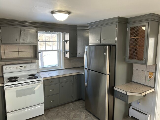 Building Photo - 1943 Smoketown School Rd