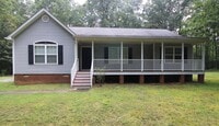 Building Photo - Beautiful 3 Bedroom 2 Bath  Rancher in New Kent!