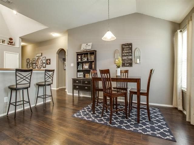 Building Photo - 1701 Heron Dr
