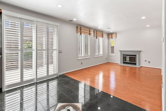 Building Photo - Your Next Home Is Ready!