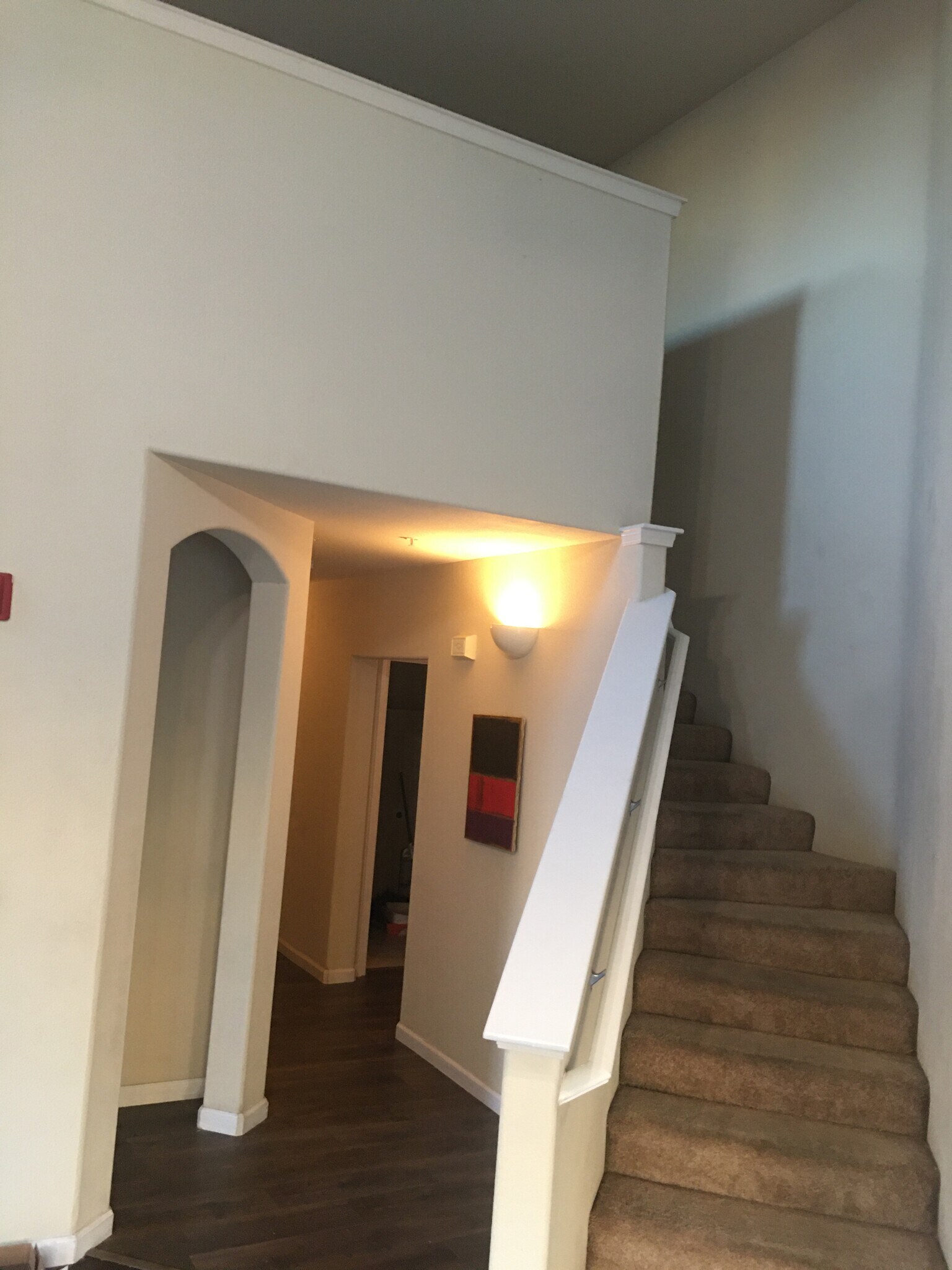 Building Photo - 5350 Dunlay Dr