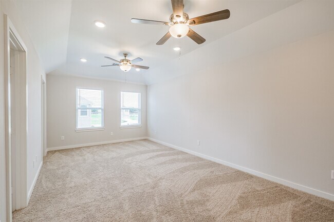 Building Photo - 3623 Pathfinder Ct