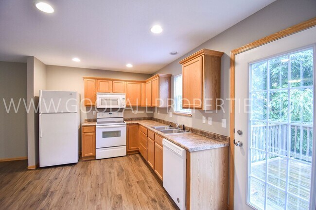 Building Photo - TWO FREE MONTHS OF RENT POSSIBLE!! 2 bedro...