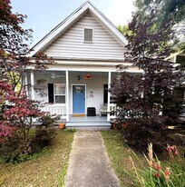 Building Photo - 67 Little St SE