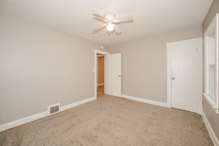 Building Photo - 3638 Ludgate Rd