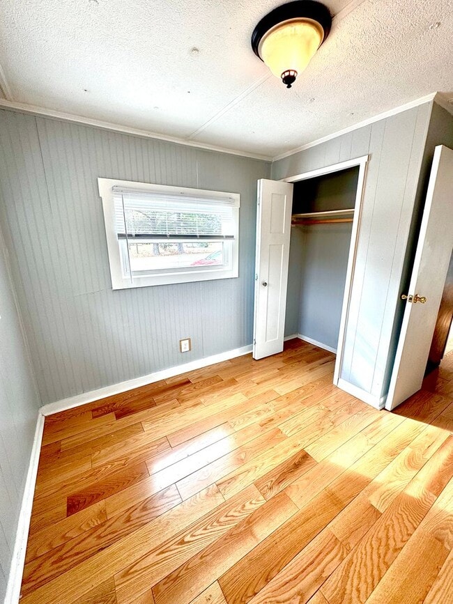 Building Photo - 2 Bedroom, 1.5 Bath Singlewide Home Located in Hampstead