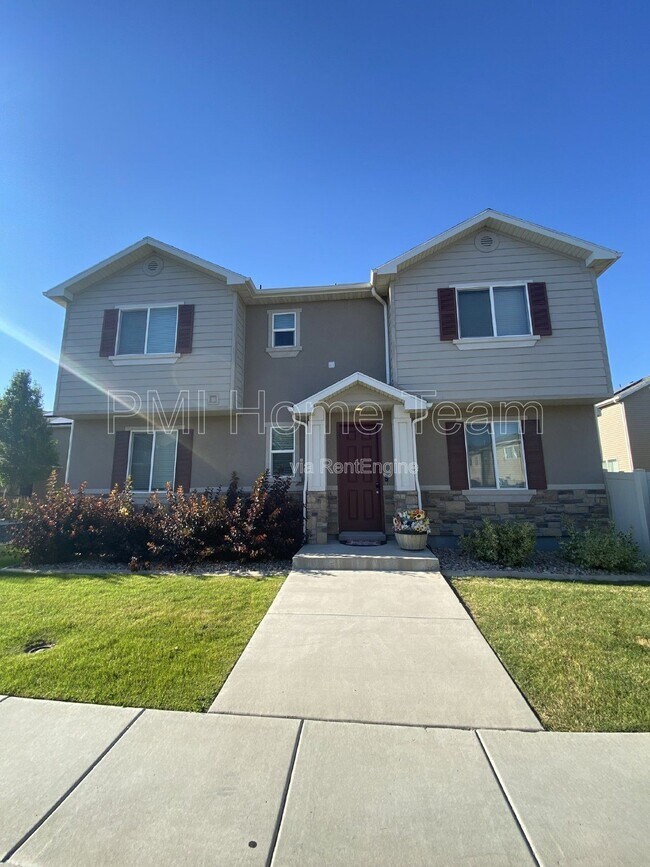 Primary Photo - 972 Stonehaven Dr