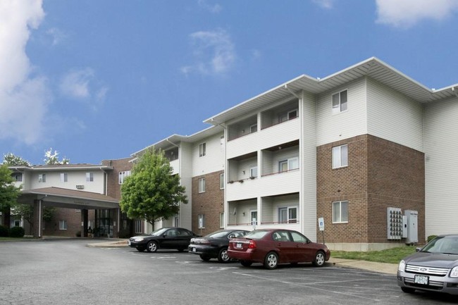 Primary Photo - Heritage Senior Apartments