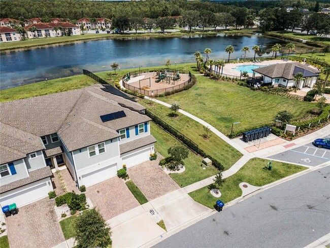 Building Photo - 15691 Willow Arbor Cir