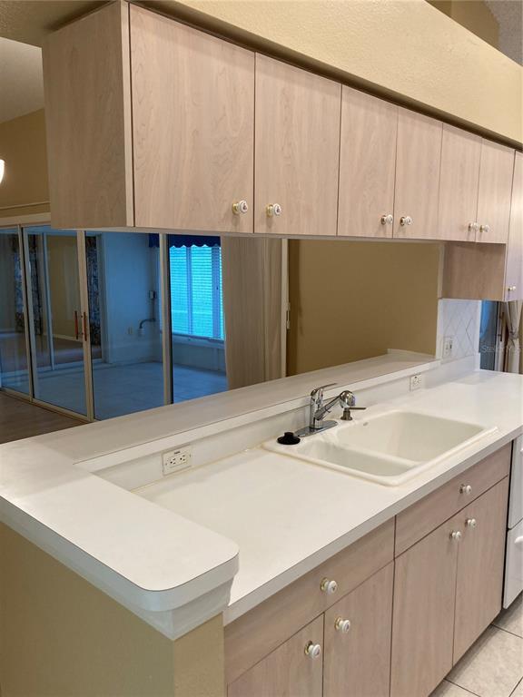 Building Photo - 1327 Tollbridge Ct