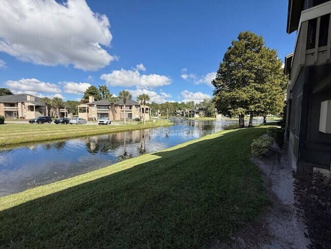 Building Photo - 10200 Belle Rive Blvd