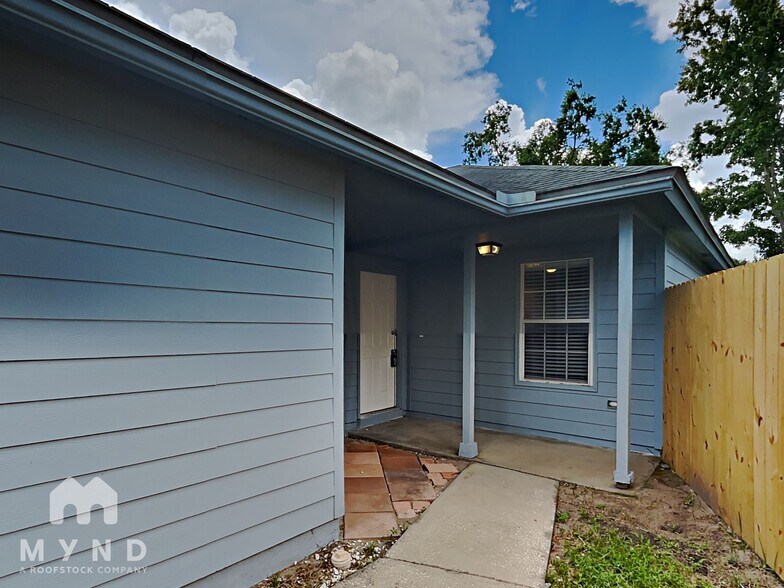 Building Photo - 12382 Silent Brook Trail N