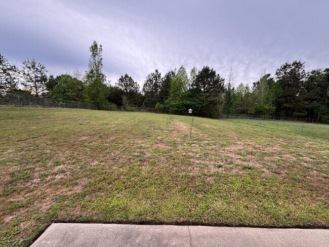 Building Photo - Weather Stone Subdivision!!
