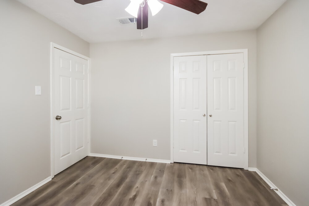 Building Photo - 18806 Oak Bower Dr