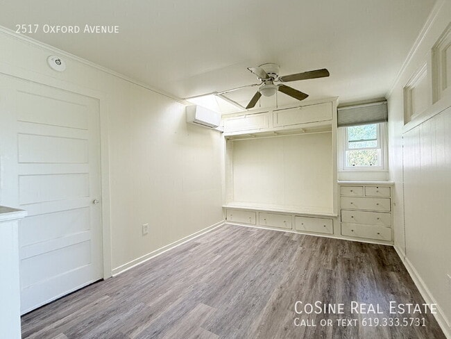 Building Photo - 2517 Oxford Ave