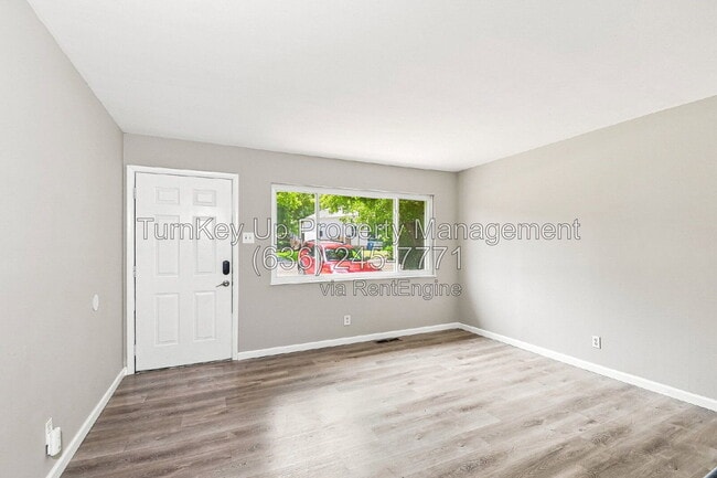 Building Photo - 257 Connolly Dr