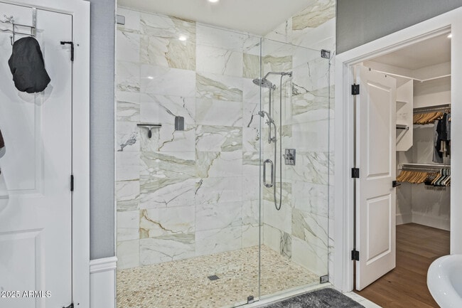 Building Photo - 3810 E Campbell Ave